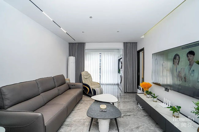 打造室內(nèi)陽臺(tái)形成大橫廳，讓80㎡三居室擁有寬敞舒適的生活空間